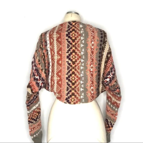 Free People Crop top Sweater cover - Picture 1 of 3